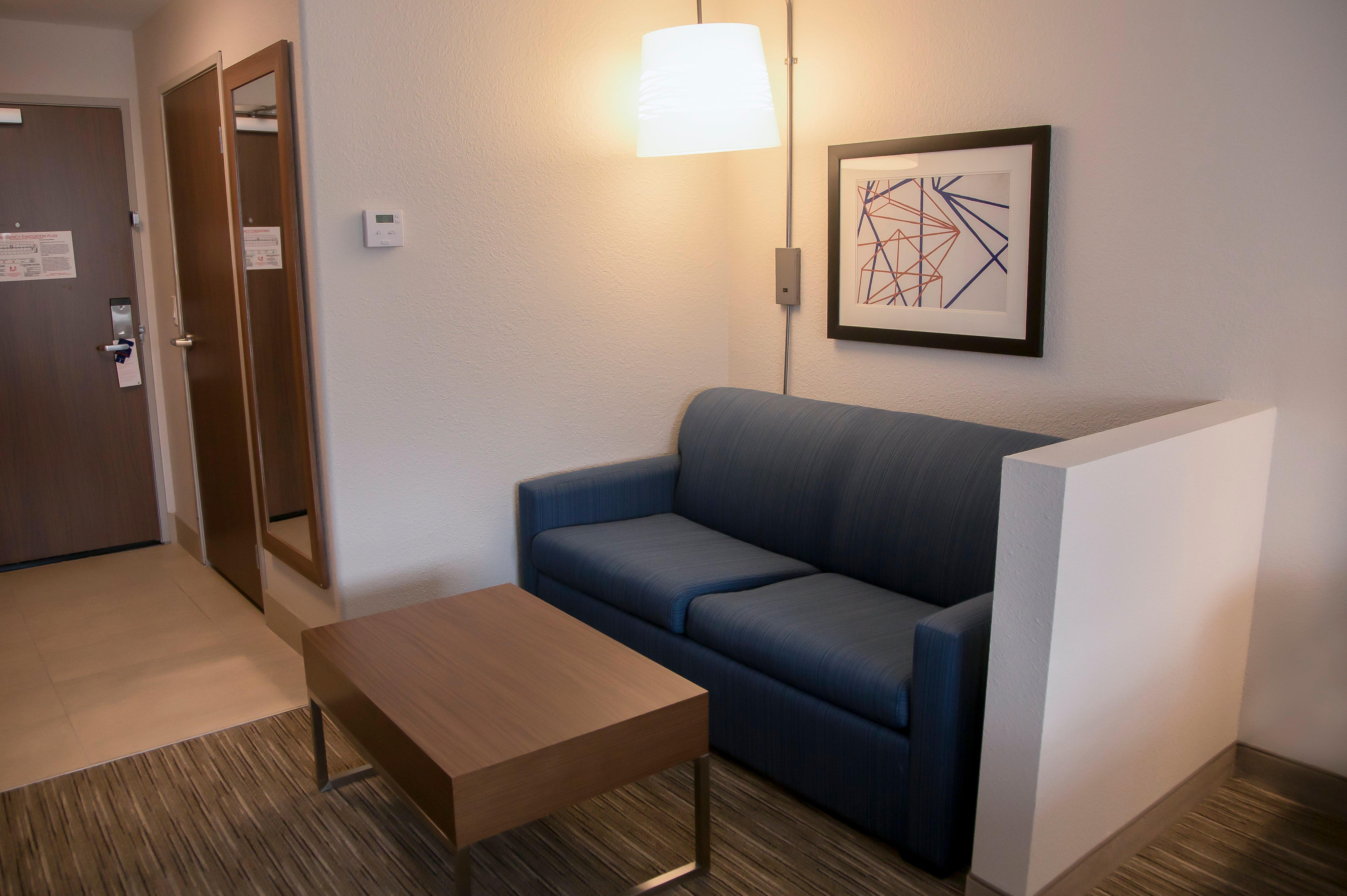 Hotel Express & North By Ihg 2*