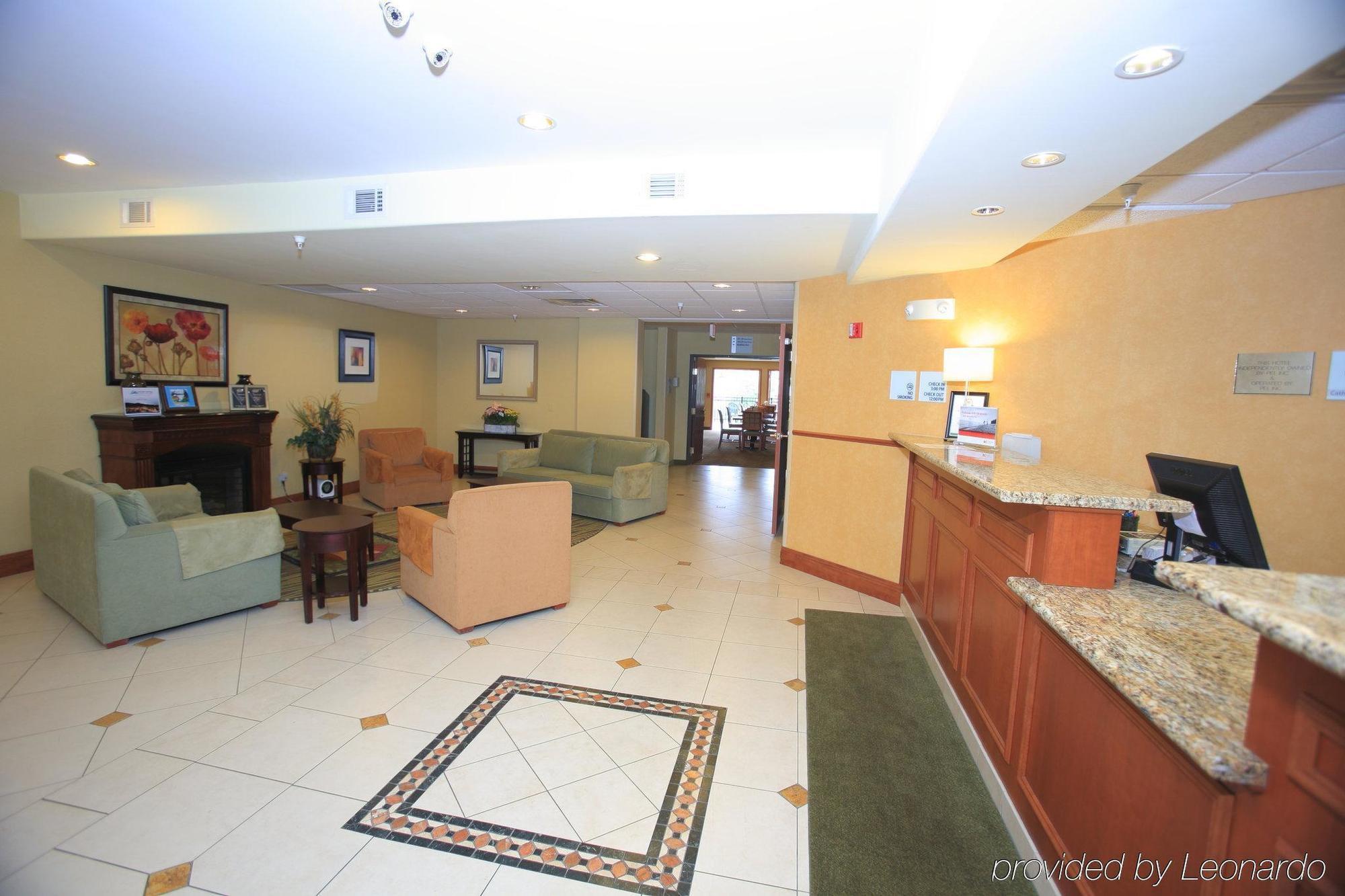 Express & North By Ihg Hotel Colorado Springs